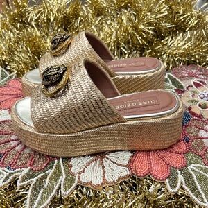 NEW 👑Kurt Geiger London 👑 Gold Chelsea Raffia Platform Woven Slides SZ 38.5